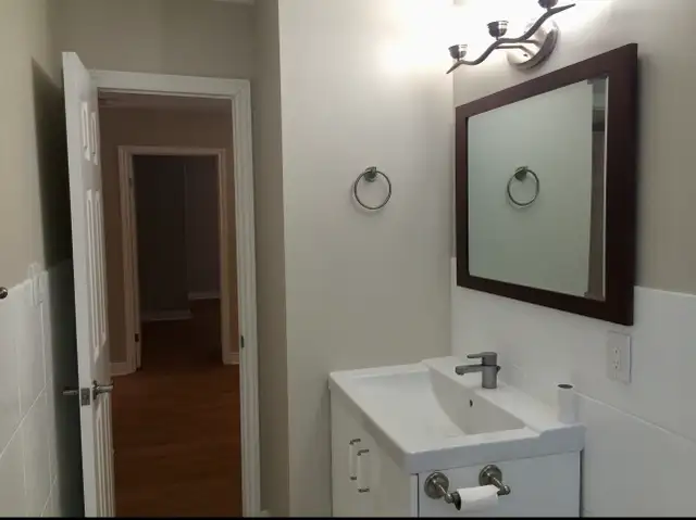 Peaceful 3 Bedroom Bungalow In Arkell Close To Guelph For Rent - Photo 8