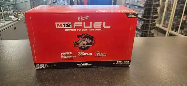 Milwaukee M12 Fuel Circular Saw Open Box