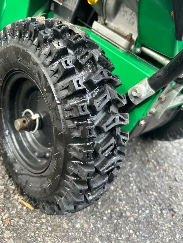 Certified Snowblower 24p - Photo 5