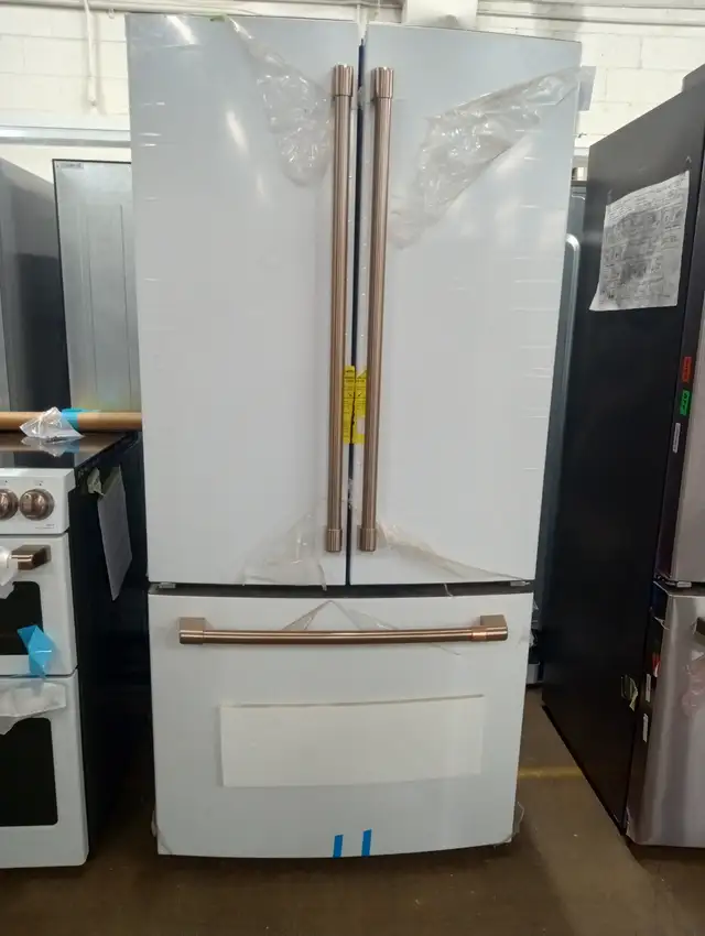 GE WHITE CAFE APPLIANCE SET