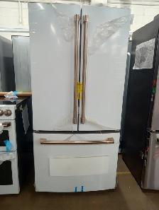 GE WHITE CAFE APPLIANCE SET