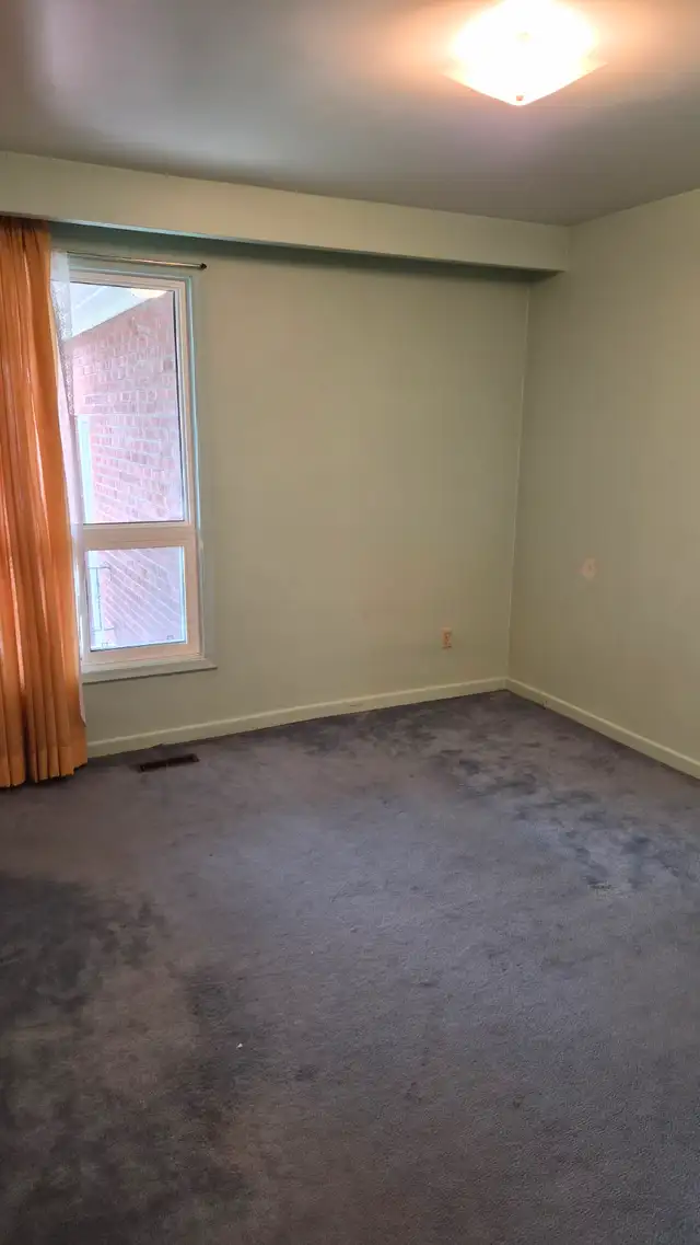 3 Bed Room House For Rent Near Humber Collage - Photo 7