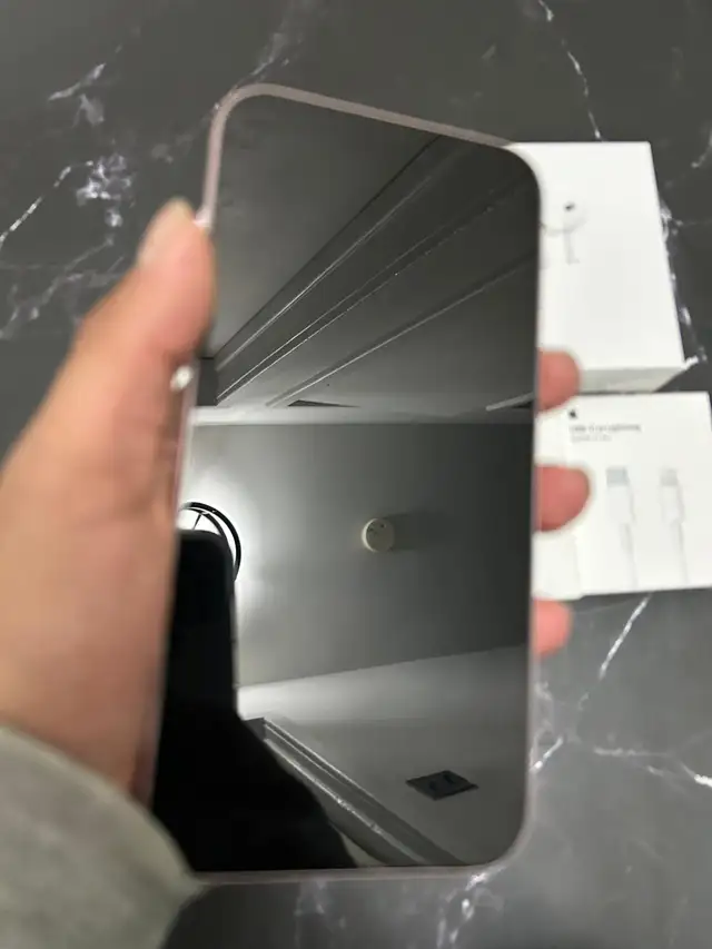 iPhone 15 Plus 128GB Pink AirPods/Fast Charger/Delivery - Photo 4