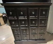 BOMBAY SOLID WOOD BOOKCASE WITH CABINET – 6FT TALL – COGNAC $260 - Photo 5