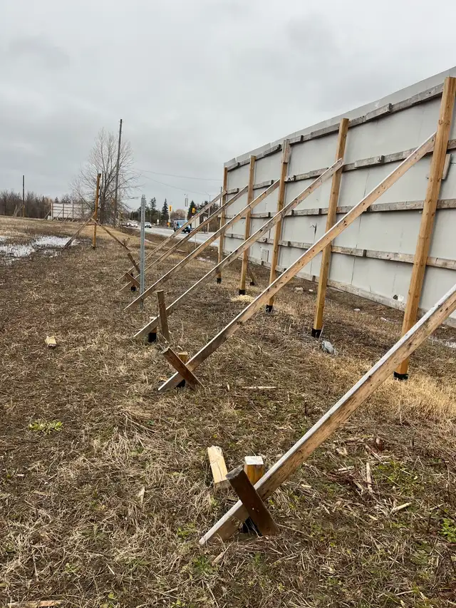 Part Time General Labour/Carpetner