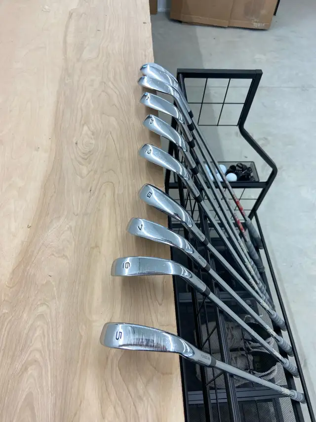 Calloway Irons Mizuno Wedges - Photo 2