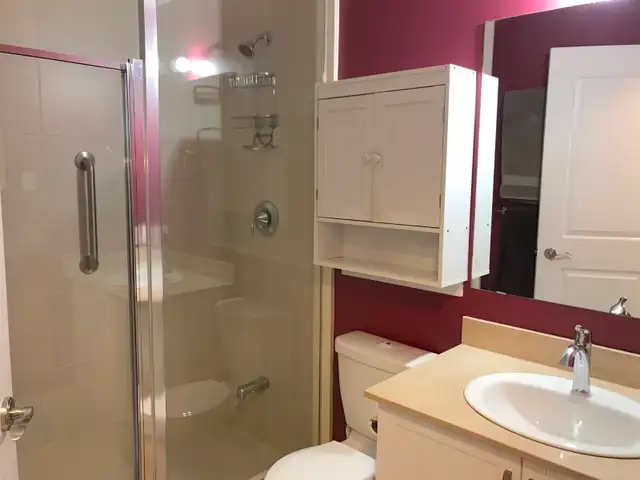 Fabulous 1 Bed, 1 Bath Suite on Main Street Markham For Lease - Photo 12