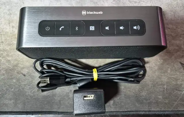 BLUETOOTH SPEAKER – PORTABLE – NFC PAIRING – TESTED – $20 - Photo 2