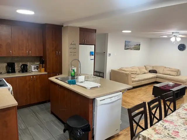 Chambre Meublée à Louer – Tout Inclus – Laval (Vimont)– partagé - Photo 7