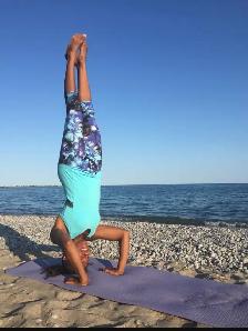 Looking for a one-to-one or small group Mat Pilates Instructor?