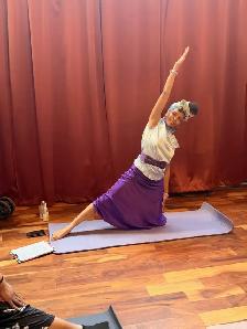 Looking for a one-to-one or small group Mat Pilates Instructor? - Photo 2