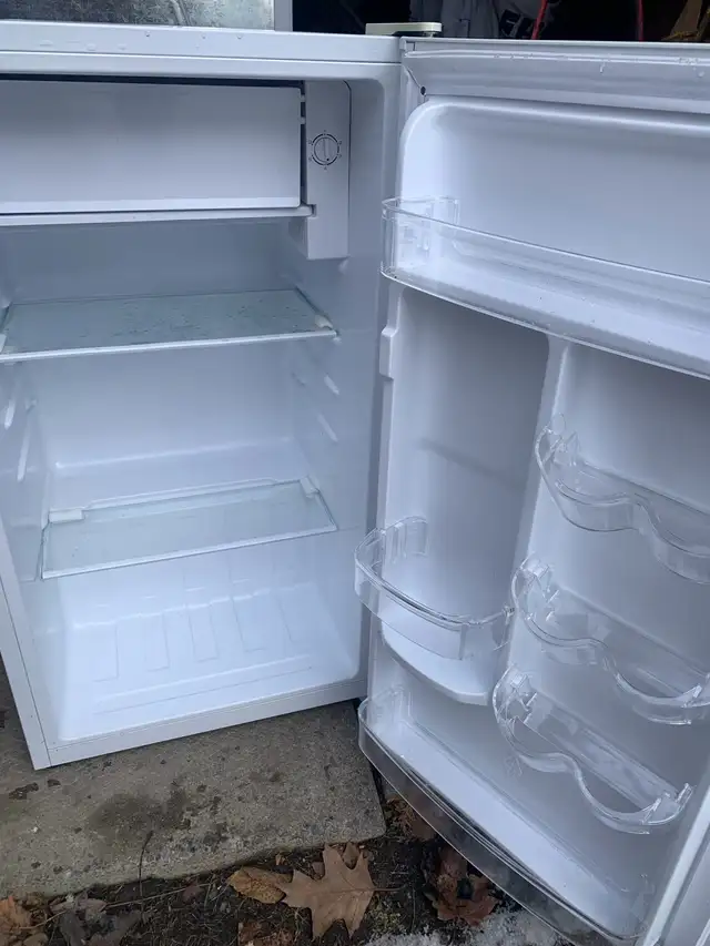 Bar fridge - Photo 2