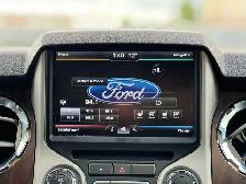 2015 FORD F-350 LARIAT – 6.7L POWERSTROKE DIESEL – 4X4 - Photo 13