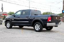 2015 Ram 1500 4x4 HEMI Crew Cab Certified 2 Year W - Photo 4