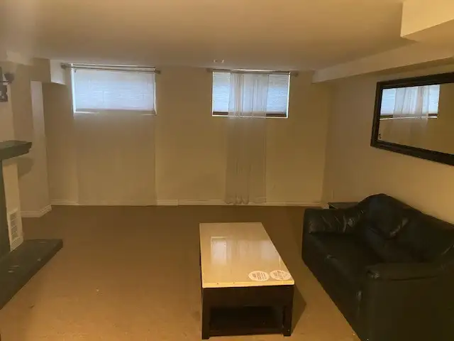 Brampton Apartment Available Call / Text Sam 416-880-6913