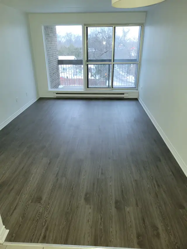 Très Bel Appartement 3 1/2 à Louer - Boul. Des Sources - DDO - Photo 4