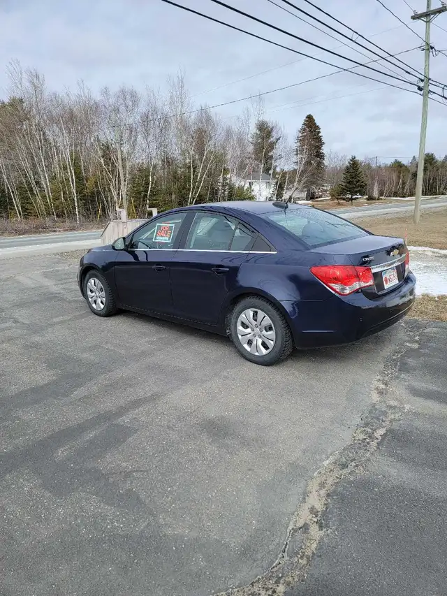 2015 Chevy Cruze LT turbocharged - Photo 4