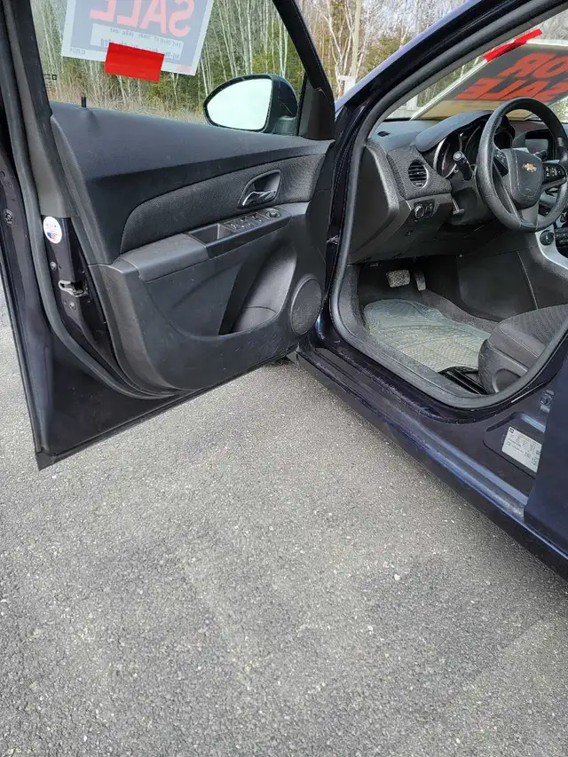 2015 Chevy Cruze LT turbocharged - Photo 6