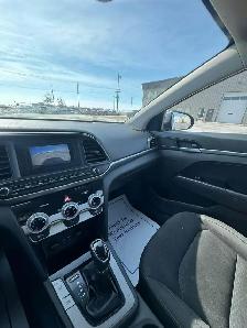 2020 Hyundai Elantra Essential - Photo 11