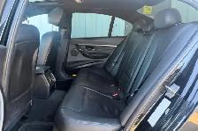 2017 BMW 3 Series 330i xDrive AWD - No Accident - Photo 18