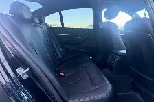 2017 BMW 3 Series 330i xDrive AWD - No Accident - Photo 19