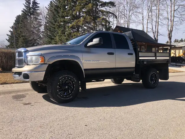 2004 dodge 3500 4x4 diesel
