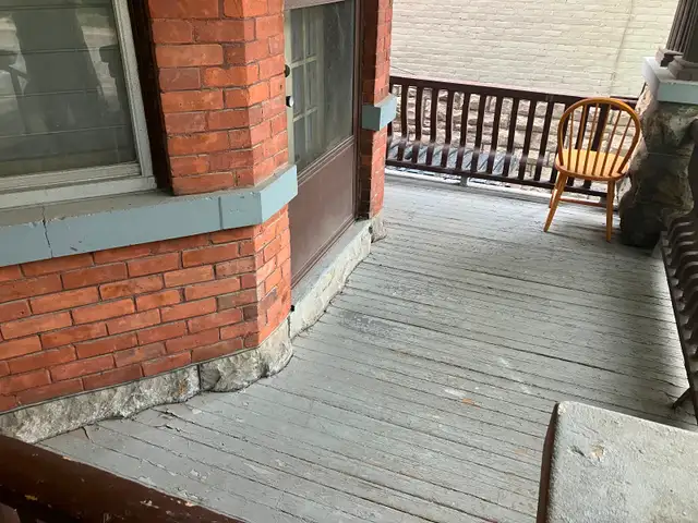 1 Bedroom Sandy Hill Apartment for Rent (255 Daly Ave) - Photo 8