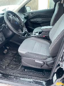 2017 FORD ESCAPE FWD - Photo 10