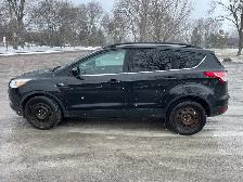 2014 Ford Escape Safety Certified - Photo 2