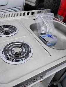 small apartment size/cottage 2 burner,fridgeand sink cabinet - Photo 2