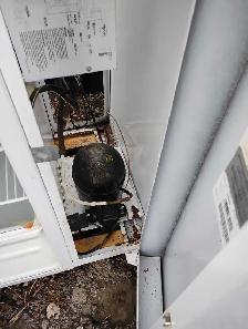 small apartment size/cottage 2 burner,fridgeand sink cabinet - Photo 3