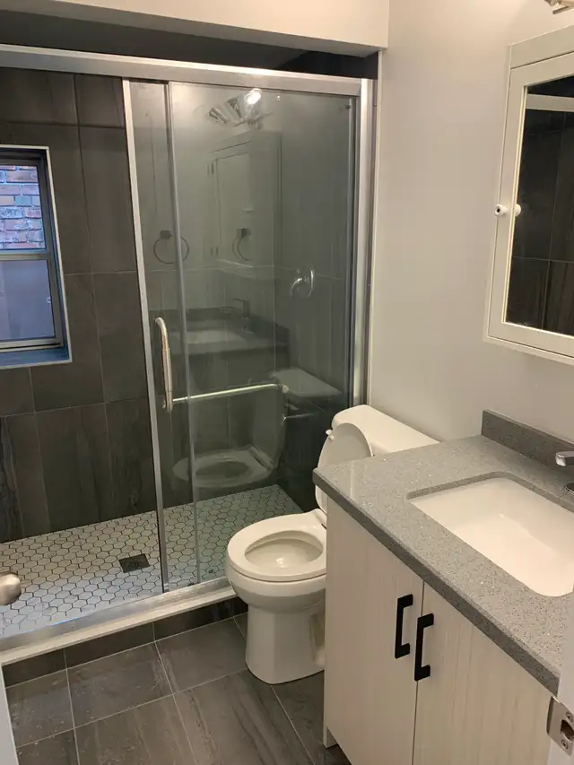 1 bedroom 1 bathroom apartment for rent in The Beaches - Photo 6