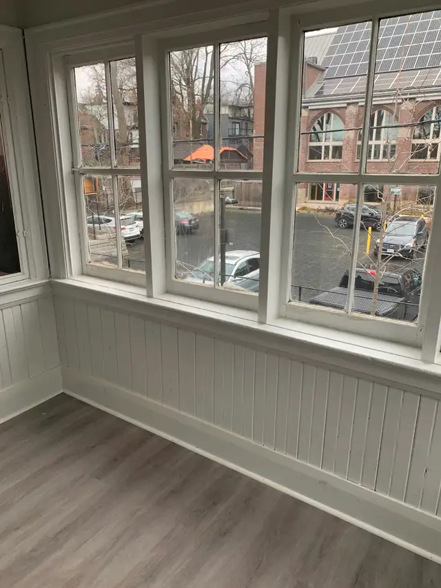 1 bedroom 1 bathroom apartment for rent in The Beaches - Photo 9