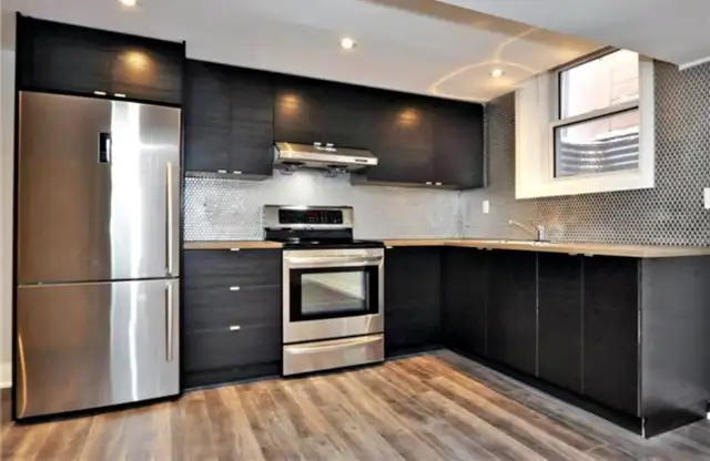 ✨ Furnished 1BR Basement Apt – Newmarket | Move-In Today - Photo 4