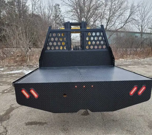 STEEL FLATBEDS FOR TRUCKS