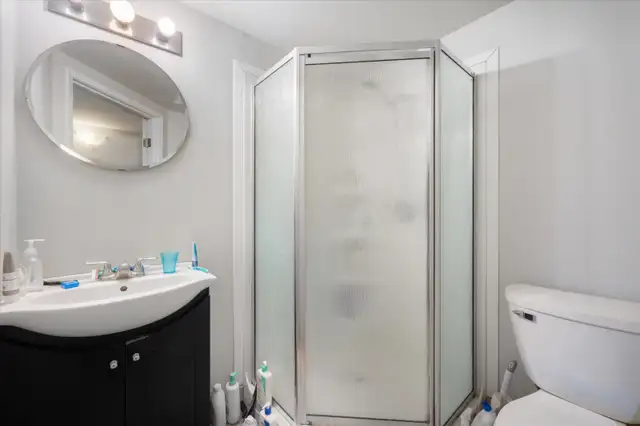 Spacious Student Accommodation (Furnished and En-suite Bathroom) - Photo 8