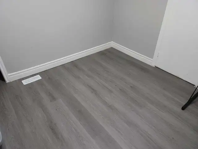 Handyman, repair and renovation work - Photo 2