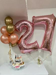 Number Balloons and custom cakes GTA - Photo 6