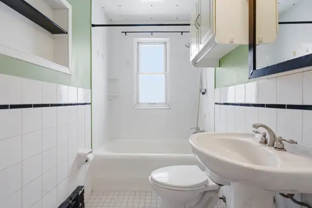 Multi-Unit Residential Investment Property For Sale - Photo 9