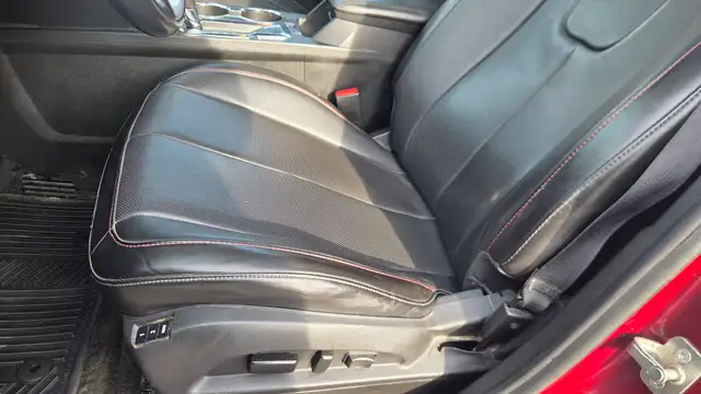 2017 Chevrolet Equinox Premier LZ Lane Departure/Accident Alert/ - Photo 12