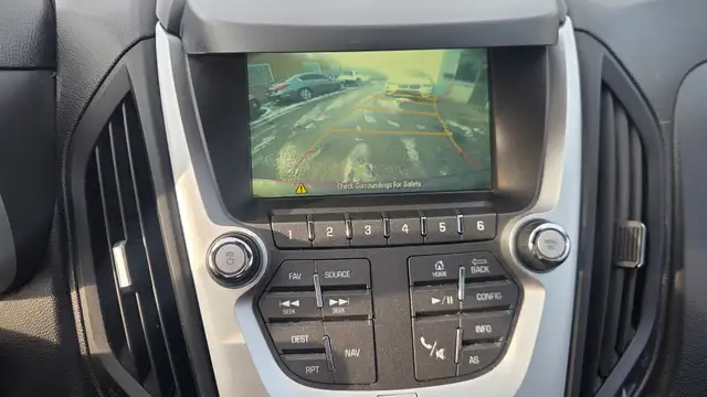 2017 Chevrolet Equinox Premier LZ Lane Departure/Accident Alert/ - Photo 14