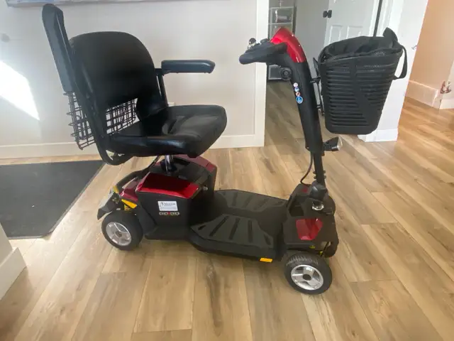 Pride. go go scooter. - Photo 2
