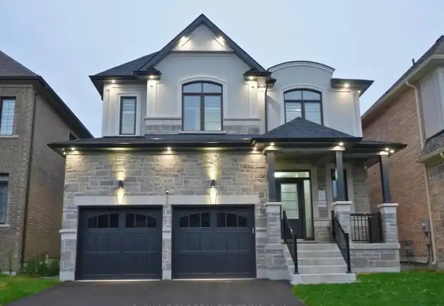 Stunning 4 Bedroom, 2.5 Bathroom House for Rent in Keswick