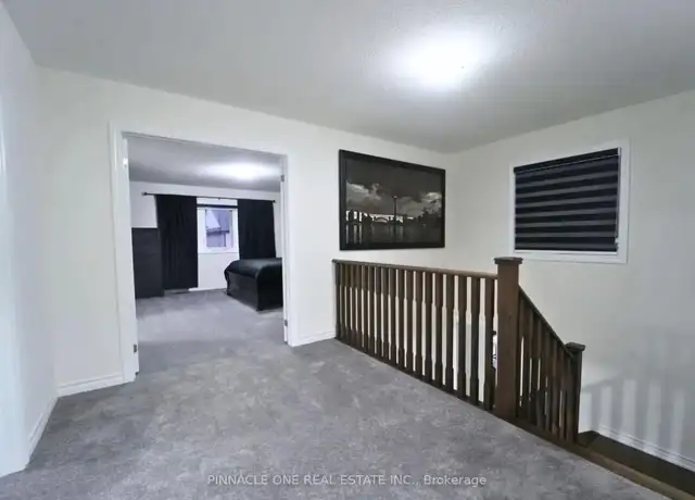 Stunning 4 Bedroom, 2.5 Bathroom House for Rent in Keswick - Photo 8