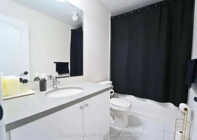 Stunning 4 Bedroom, 2.5 Bathroom House for Rent in Keswick - Photo 9