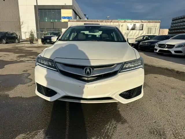 2016 Acura ILX Premium | Bluetooth, Back Cam, Sunroof - Photo 2