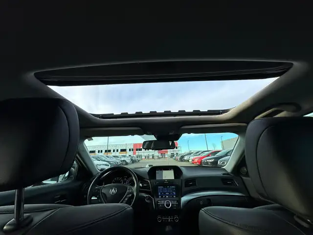 2016 Acura ILX Premium | Bluetooth, Back Cam, Sunroof - Photo 19