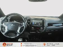 2022 Mitsubishi Outlander PHEV SEL LEATHER BACKUP CAMERA HEATED - Photo 13