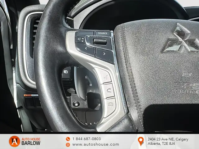 2022 Mitsubishi Outlander PHEV SEL LEATHER BACKUP CAMERA HEATED - Photo 14