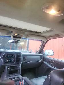 Beautiful 4x4 chevy - Photo 4